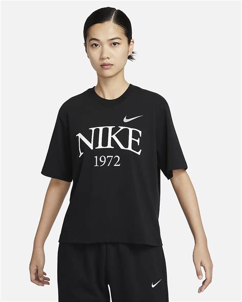 Nike Sportswear Classic Women's T